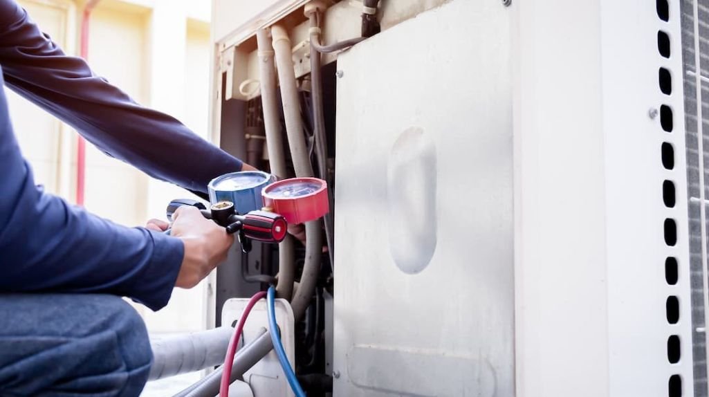 How Can Regular HVAC Maintenance Extend the Lifespan of Your Furnace In Hayesville?